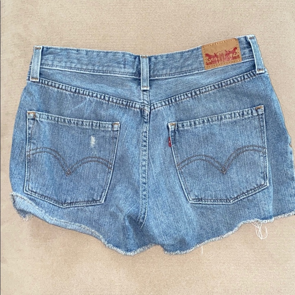 Levi’s High Rise Short
